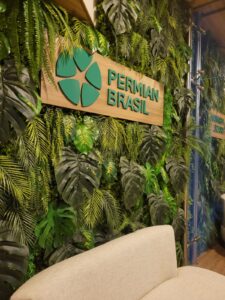 A nova sede Permian Brasil oferece infraestrutura para o desenvolvimento de parcerias e projetos, como salas de treinamento e reunião.